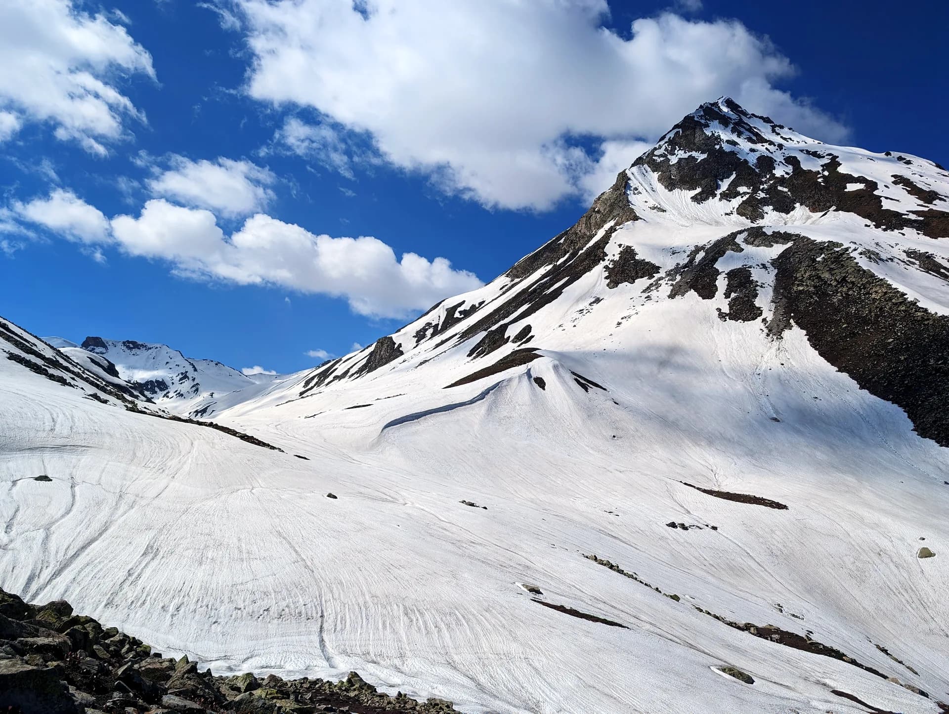Climb Tiger Peak (4580m) — Kaghan Valley expeditions tour, Pakistan